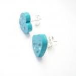 Turquoise wooden hearts Pos..